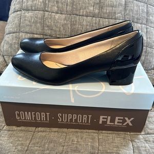 Life Stride brand new Erica pump